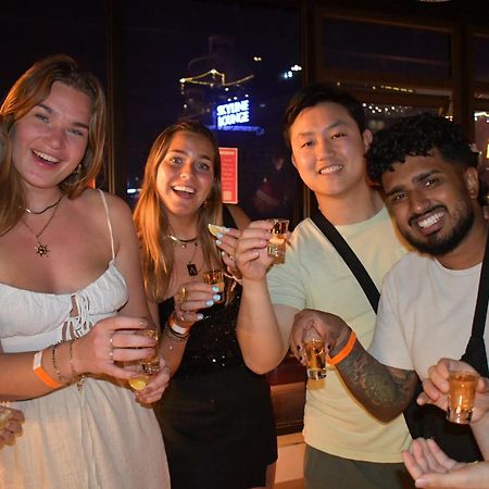 Lakeview Backpackers Hostel & Rooftop Bar Hanoi Luaran gambar