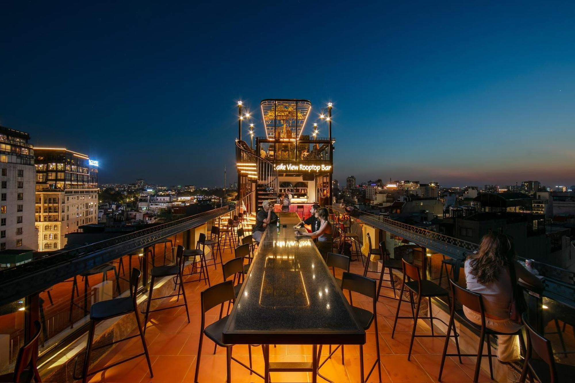 Lakeview Backpackers Hostel & Rooftop Bar Hanoi Luaran gambar