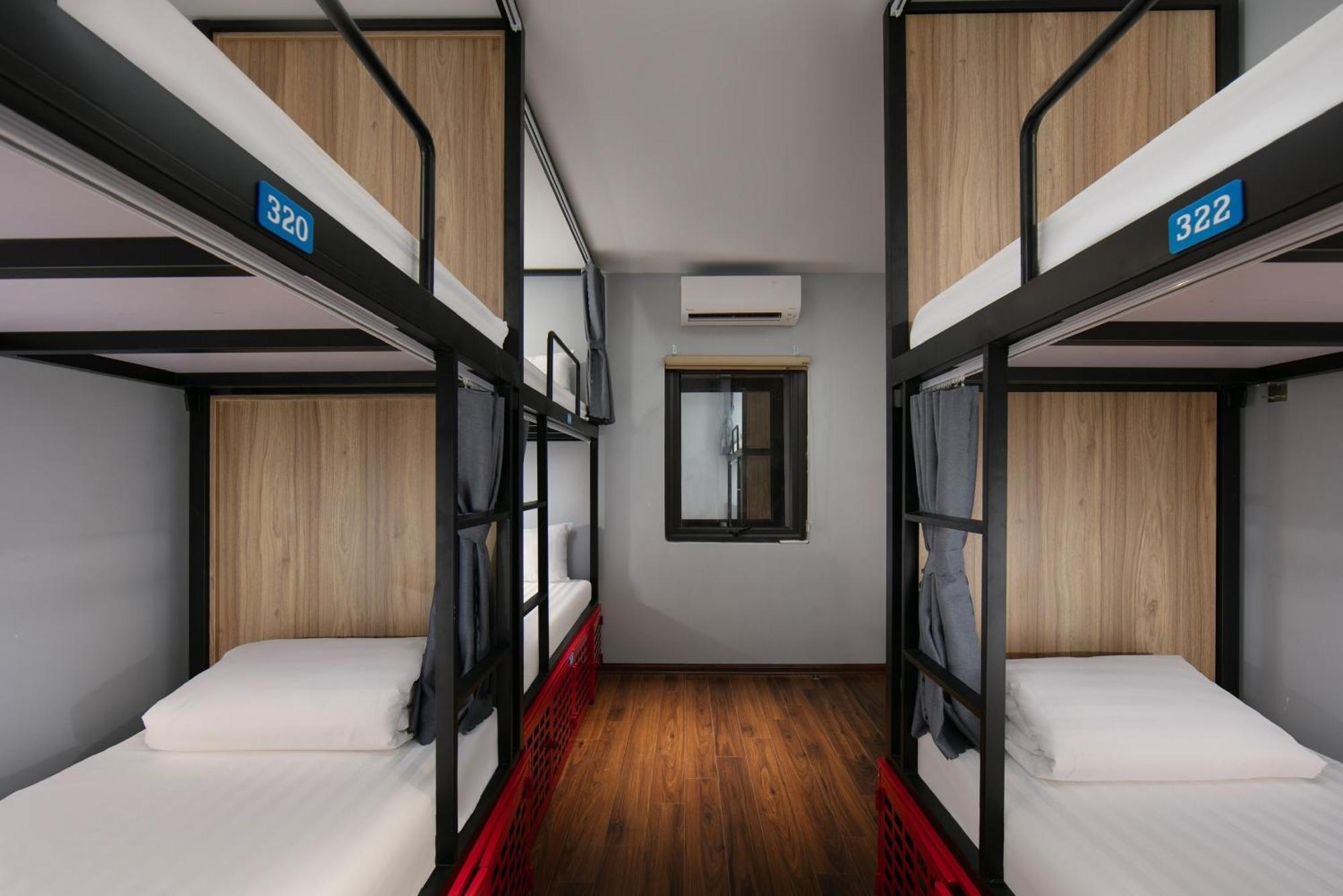 Lakeview Backpackers Hostel & Rooftop Bar Hanoi Luaran gambar