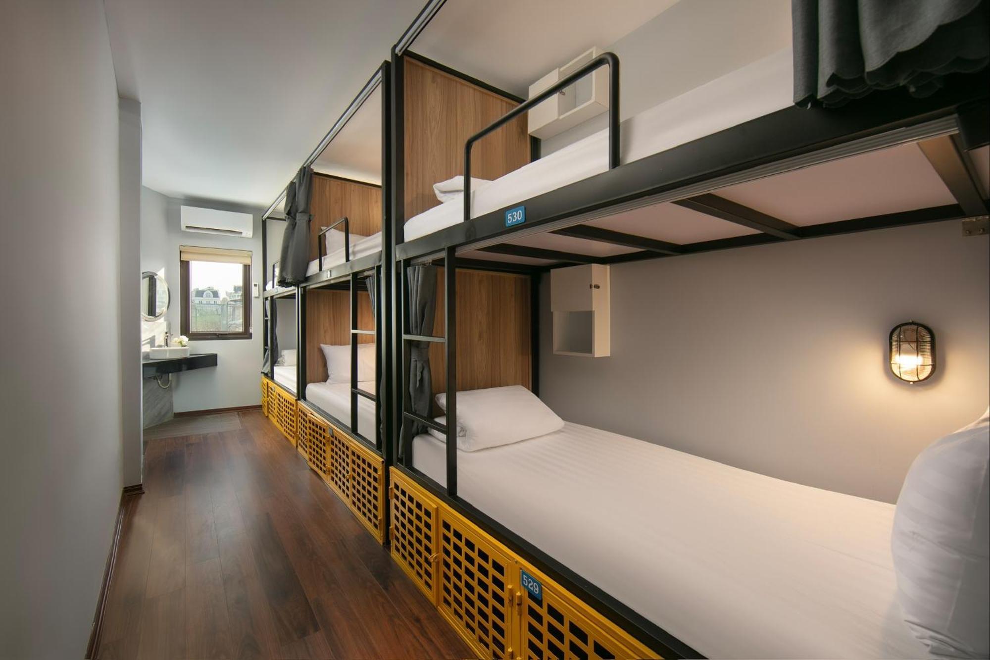 Lakeview Backpackers Hostel & Rooftop Bar Hanoi Luaran gambar