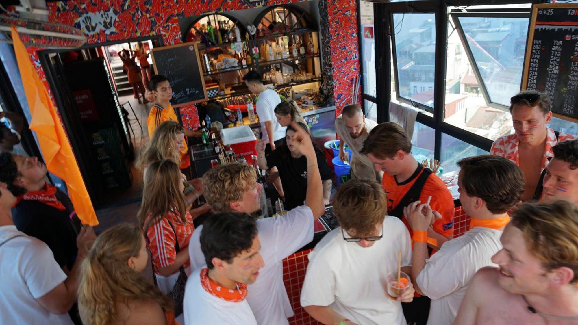 Lakeview Backpackers Hostel & Rooftop Bar Hanoi Luaran gambar